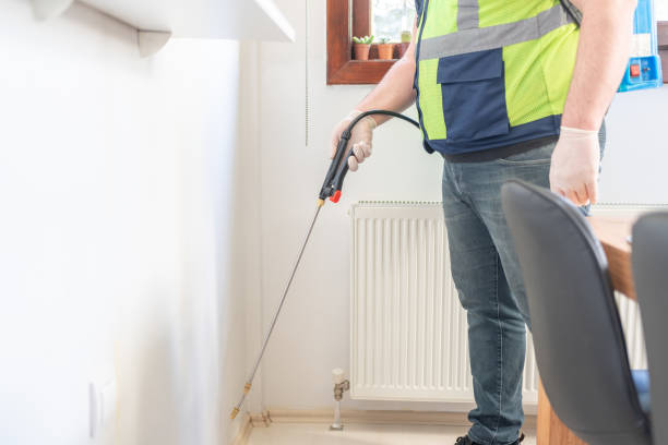 Best Pest Control Treatment  in Powells Crossroads, TN